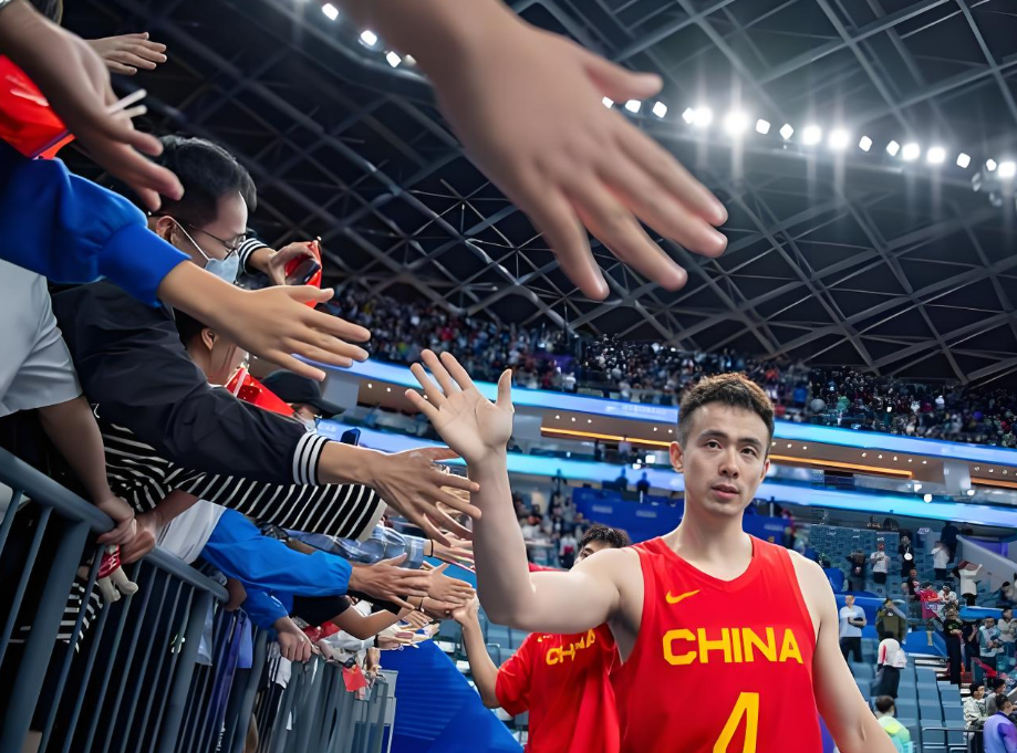 世界杯门票-拒爆冷！中国男篮逆转台北队，继伟神仙3分，朱俊龙3分6中5砍19分